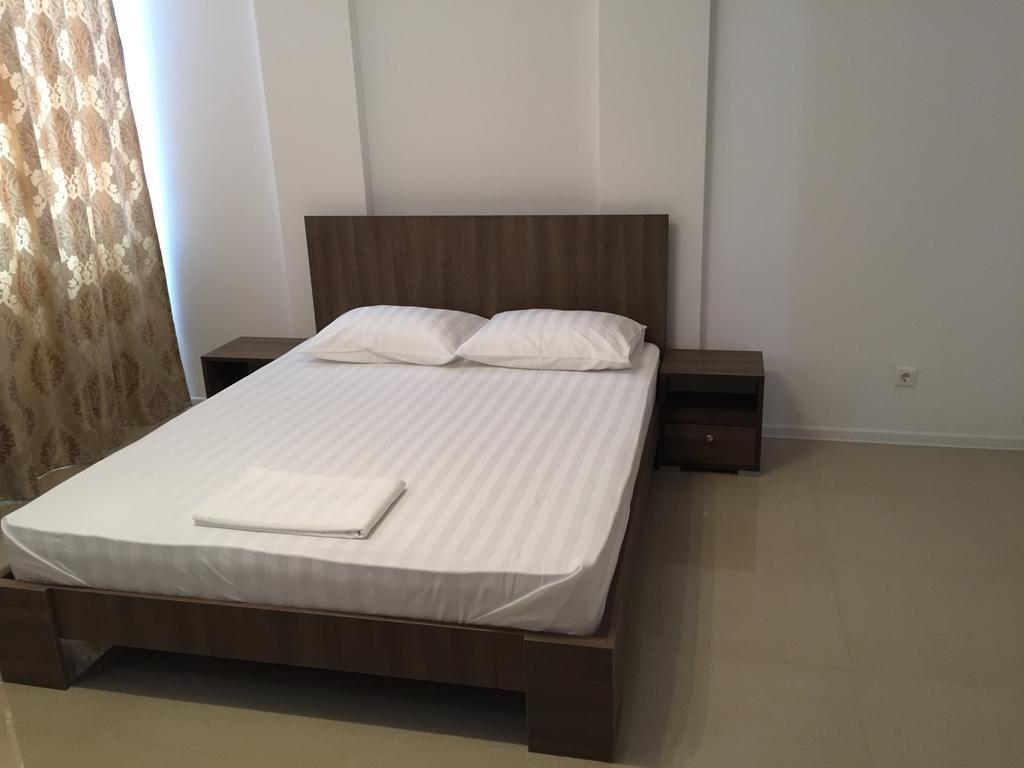 Vilagio Apartments Năvodari Exteriör bild