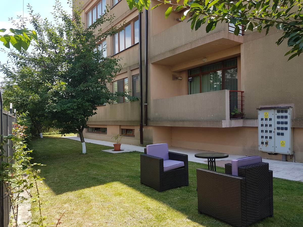 Vilagio Apartments Năvodari Exteriör bild
