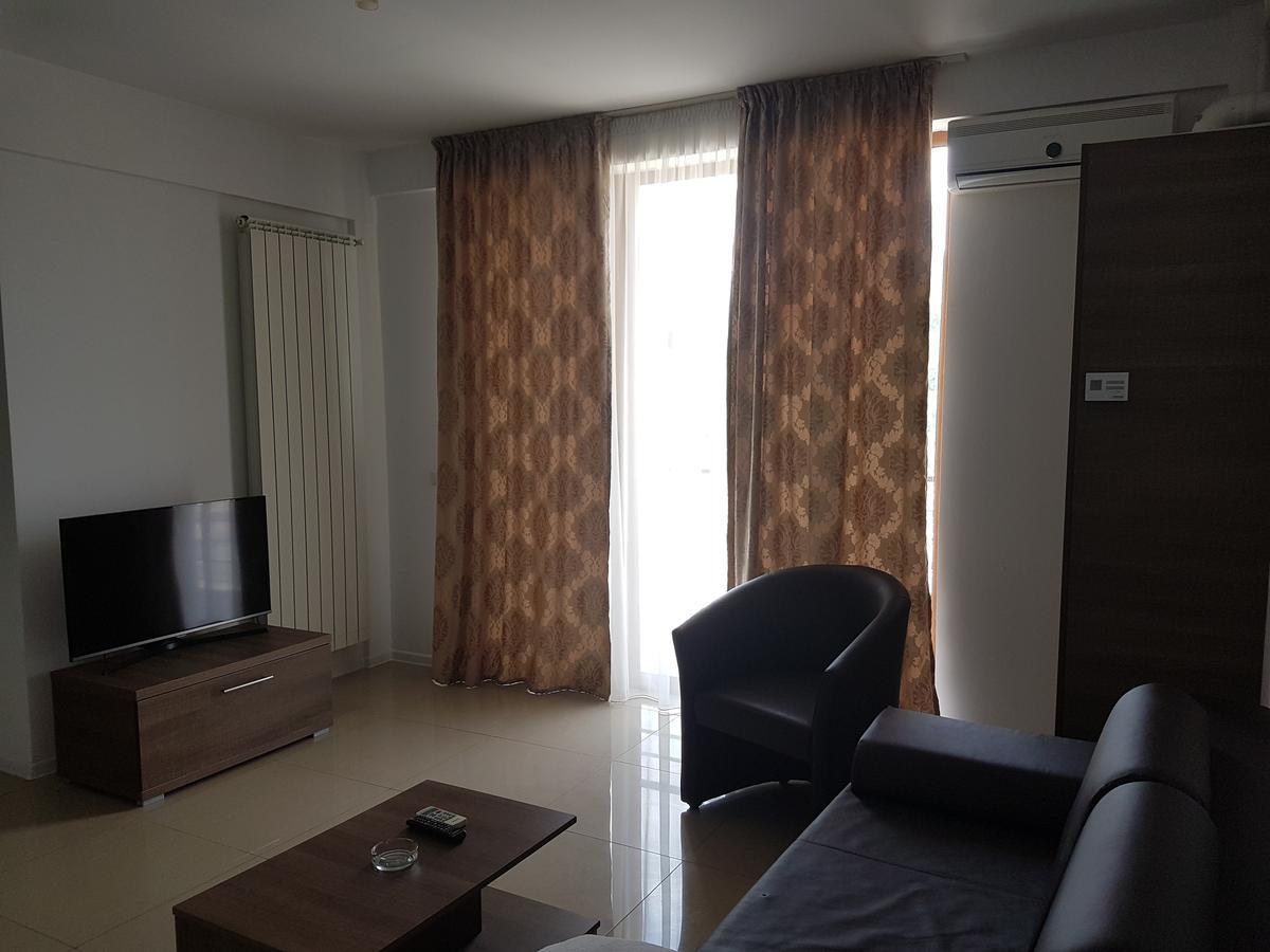Vilagio Apartments Năvodari Exteriör bild